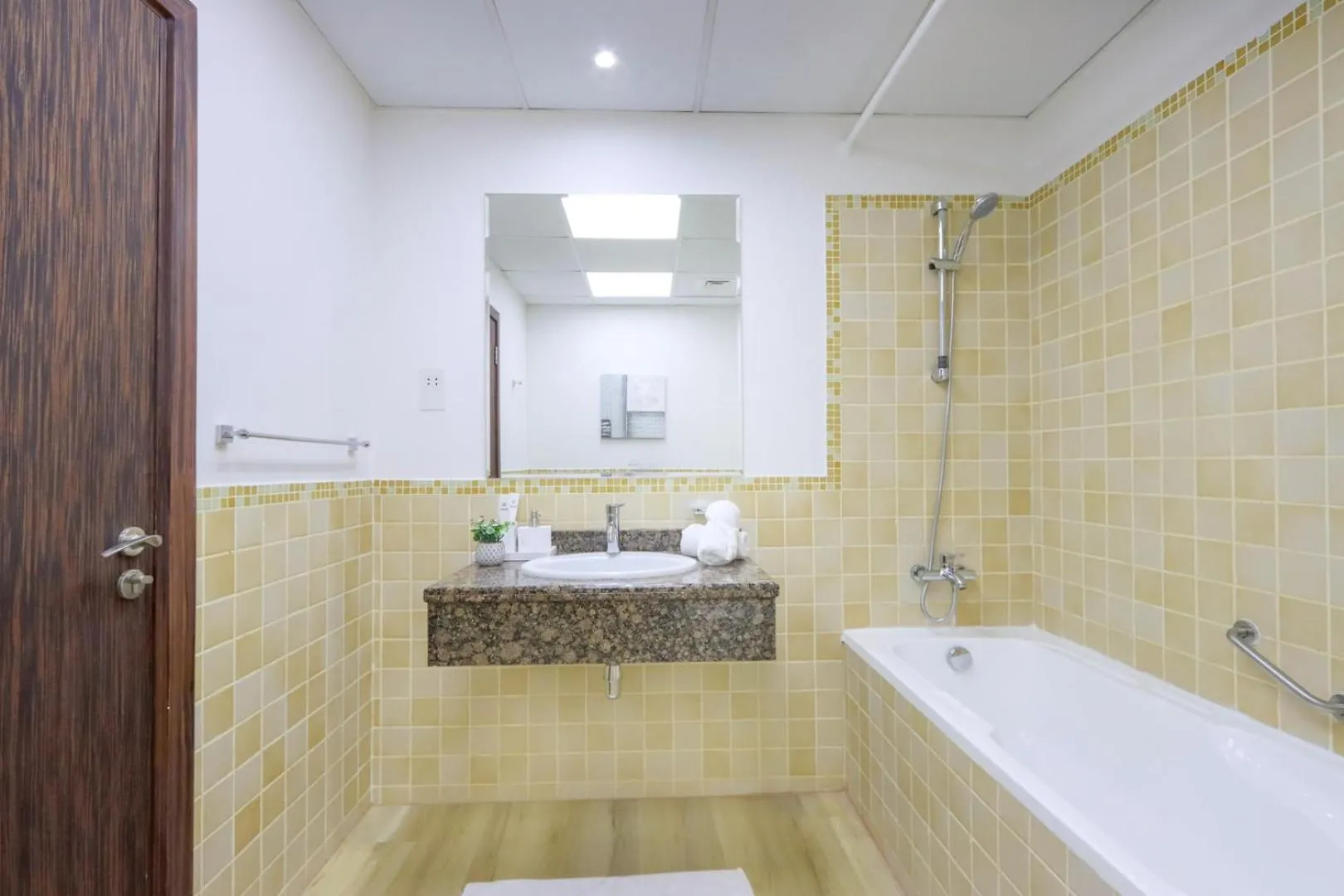 Livbnb - Stunning 2Bhk In Shams Walk To Beach Dubai Apartment