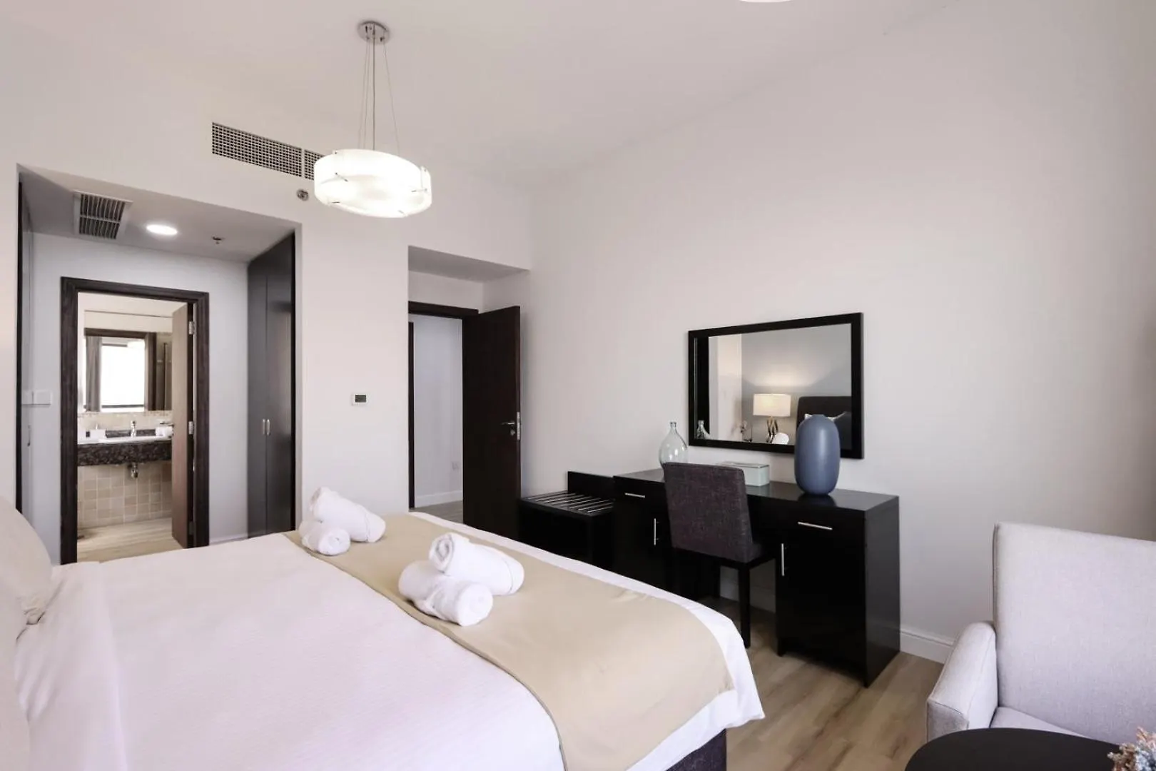 Livbnb - Stunning 2Bhk In Shams Walk To Beach Dubai 0*,