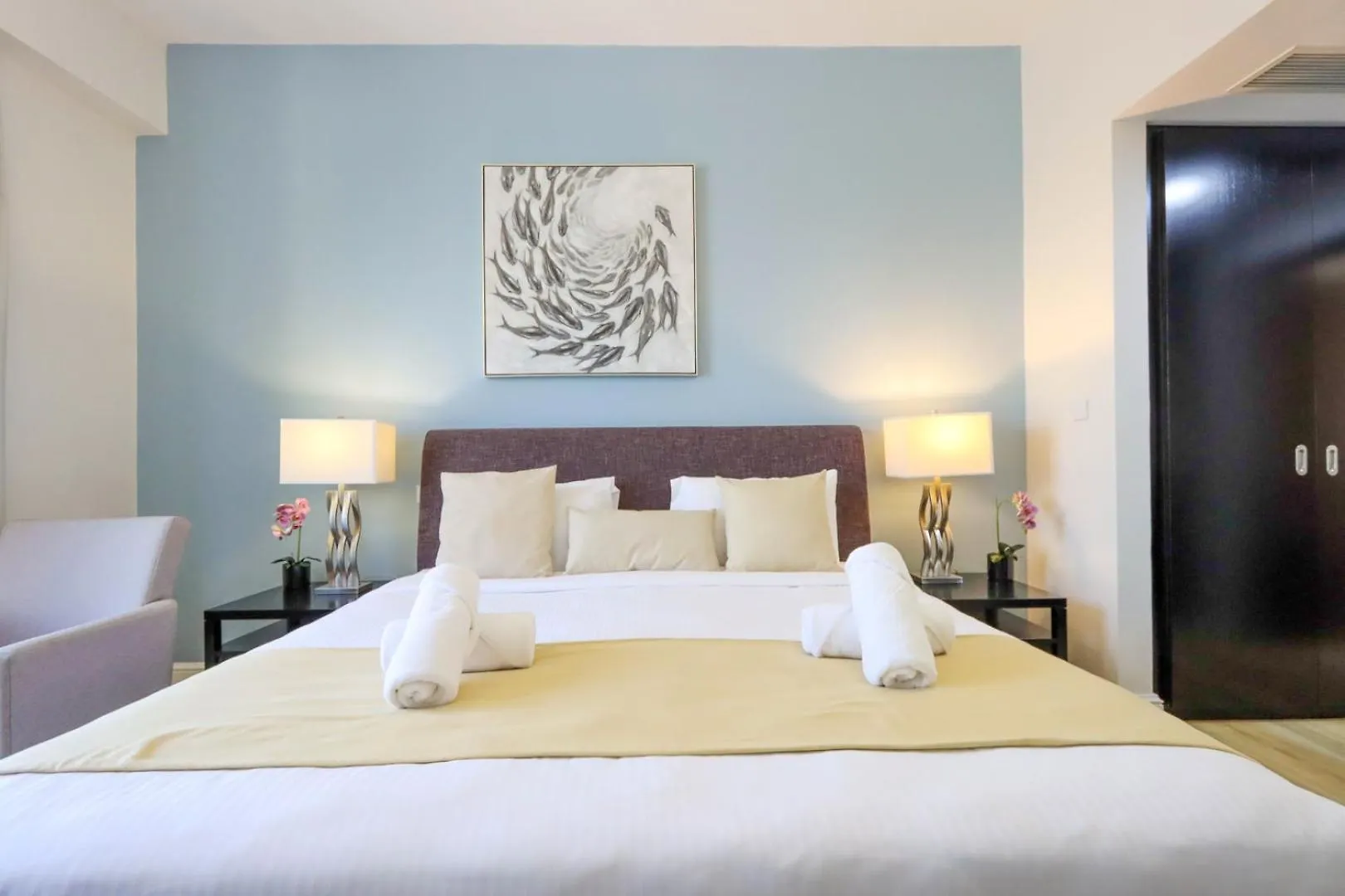Livbnb - Stunning 2Bhk In Shams Walk To Beach Dubai 0*,  United Arab Emirates