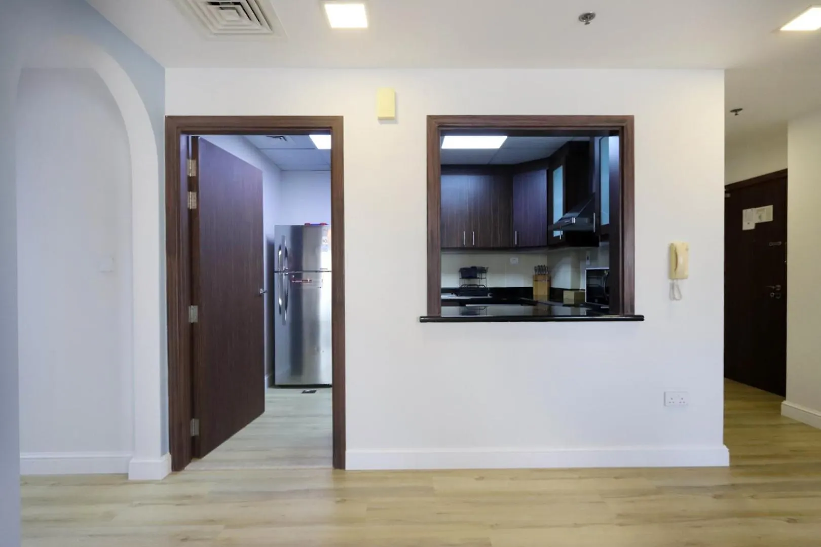 Livbnb - Stunning 2Bhk In Shams Walk To Beach Dubai United Arab Emirates
